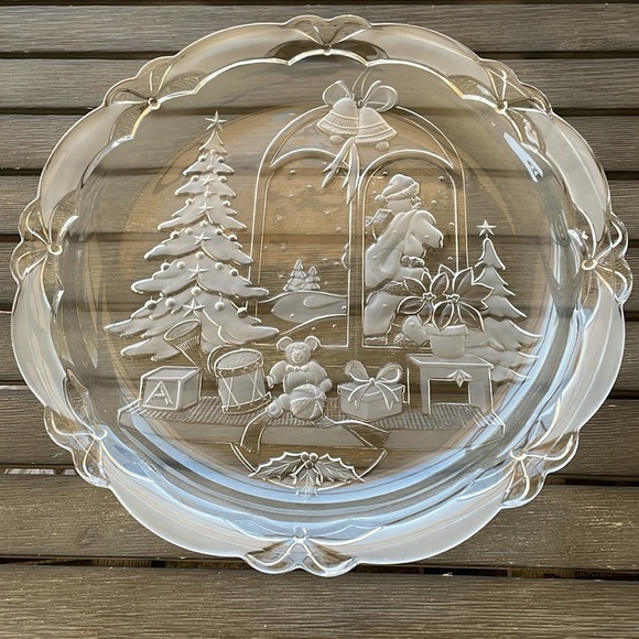 Vintage 1992 Crystal Clear Studios  Christmas Joy 14” Platter - Picture 3 of 5